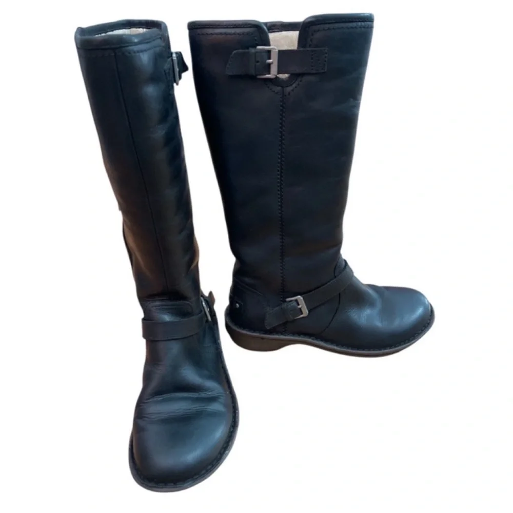 UGG Tupelo Black Leather Riding Boots Moto Buckle Women’s Size 7